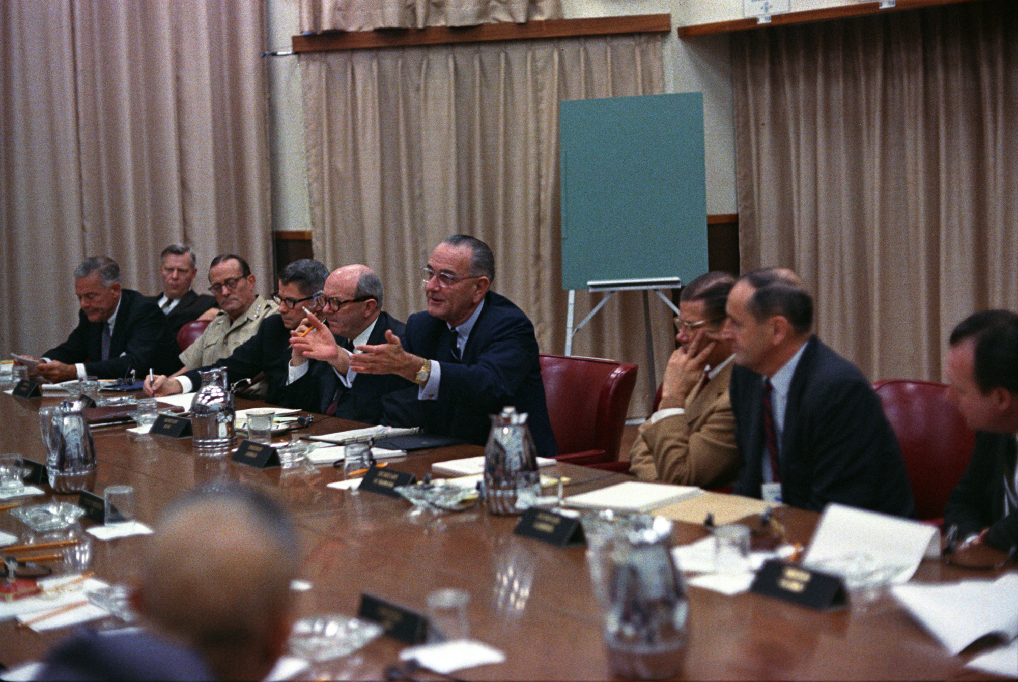 Plenary session, portion of U.S. delegation (L-R): U. Alexis Johnson (leaning back), Amb. Henry Cabot Lodge, Gen. Earle Wheeler, Sec. Orville Freeman, Sec. Dean Rusk, President Lyndon B. Johnson, Sec. Robert McNamara, Sec. John Gardner, Leonard Marks Location: