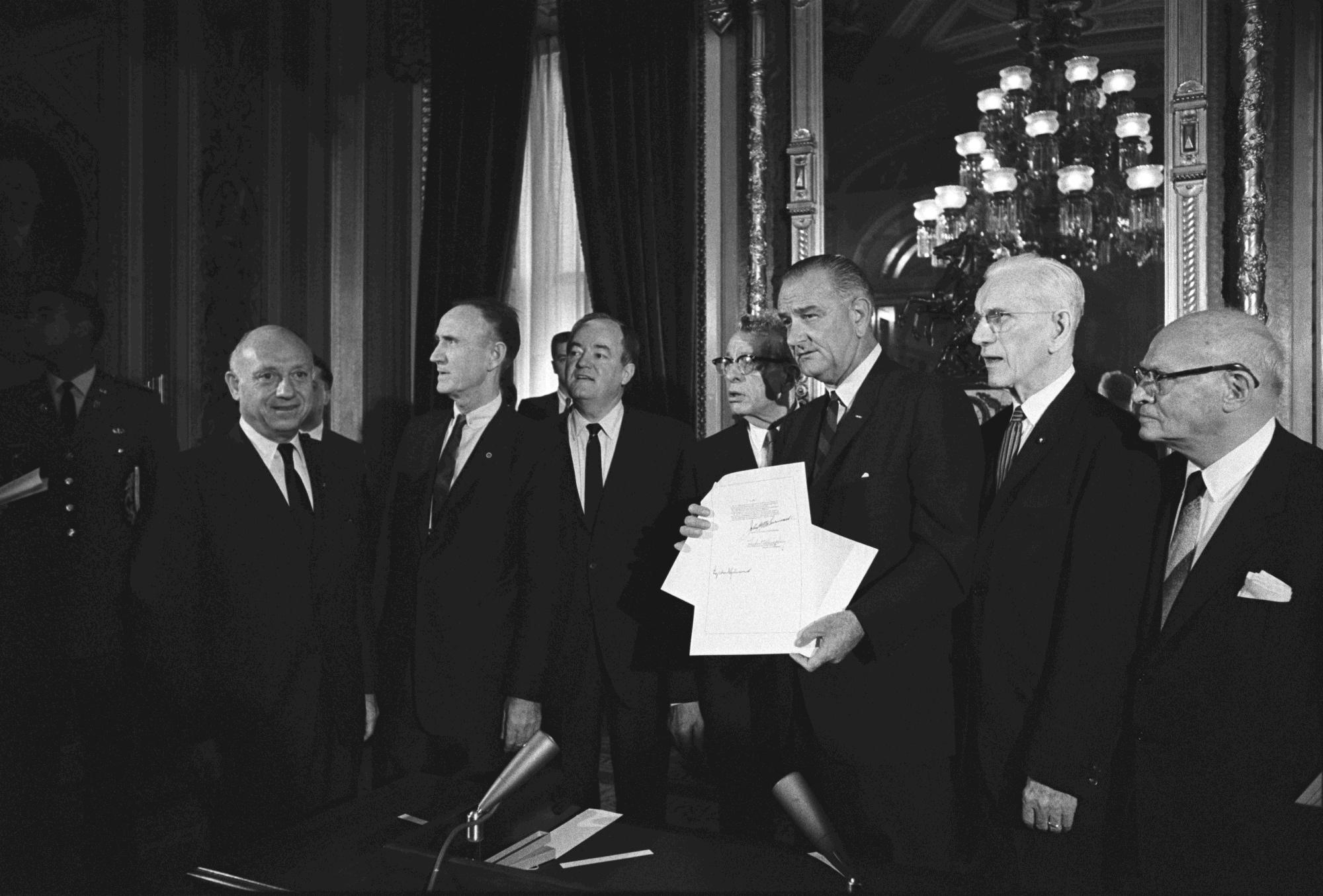 Photo - Signing of the Voting Rights Act - LBJ Library
