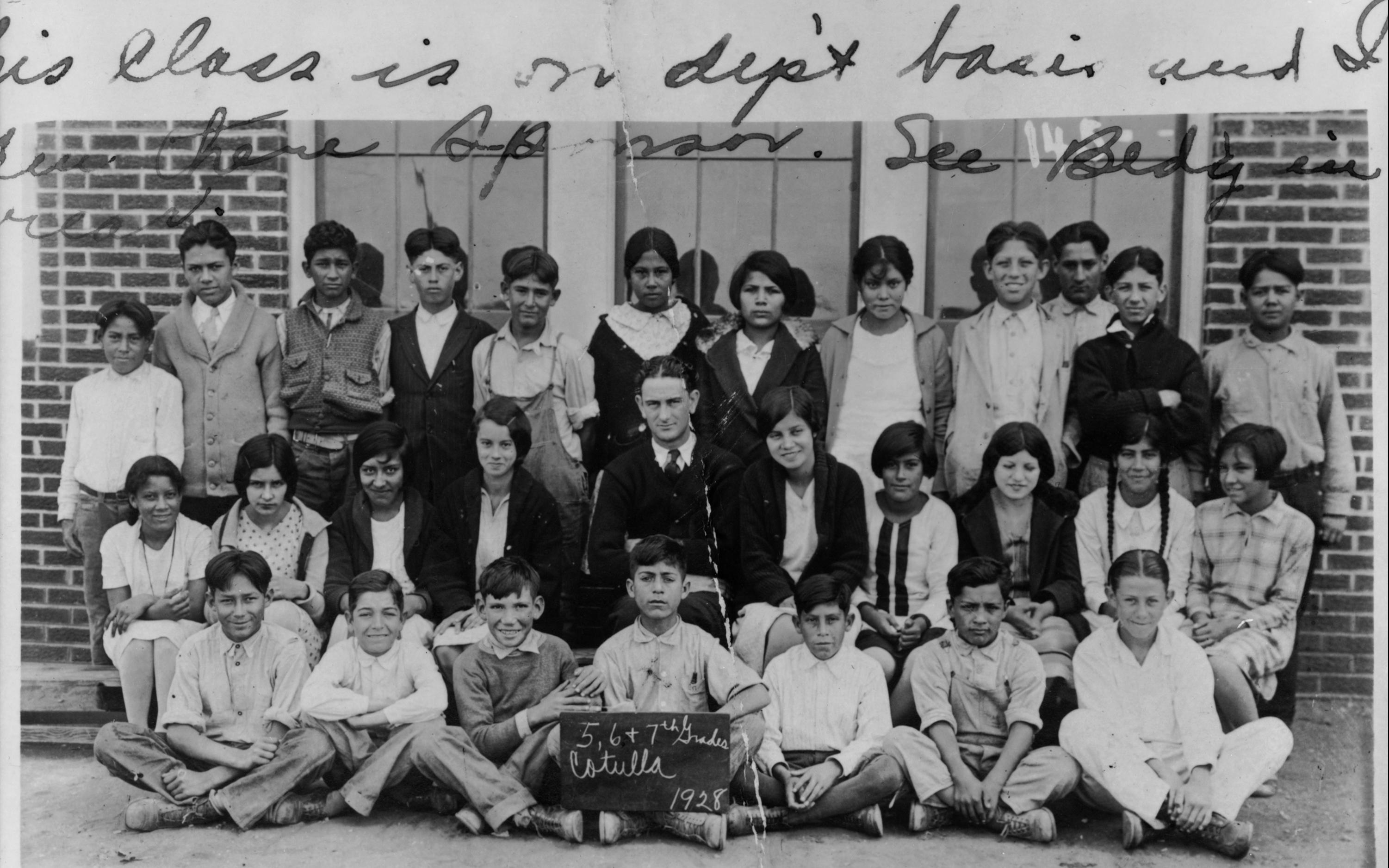 Lyndon B. Johnson with his Welhausen School students