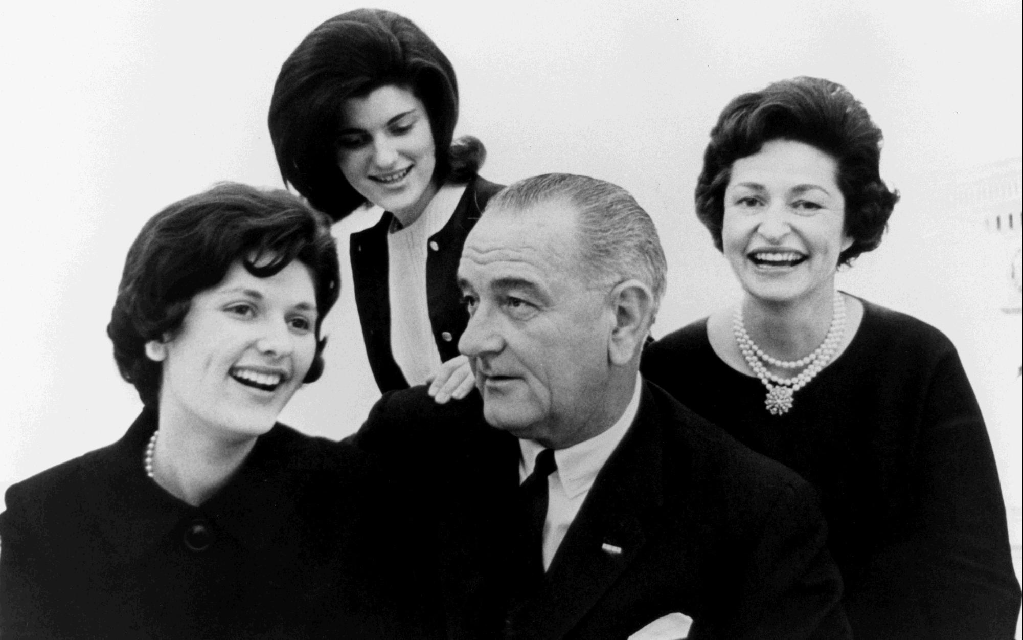 Lynda Johnson, Luci Johnson, President Lyndon B. Johnson, Lady Bird Johnson
