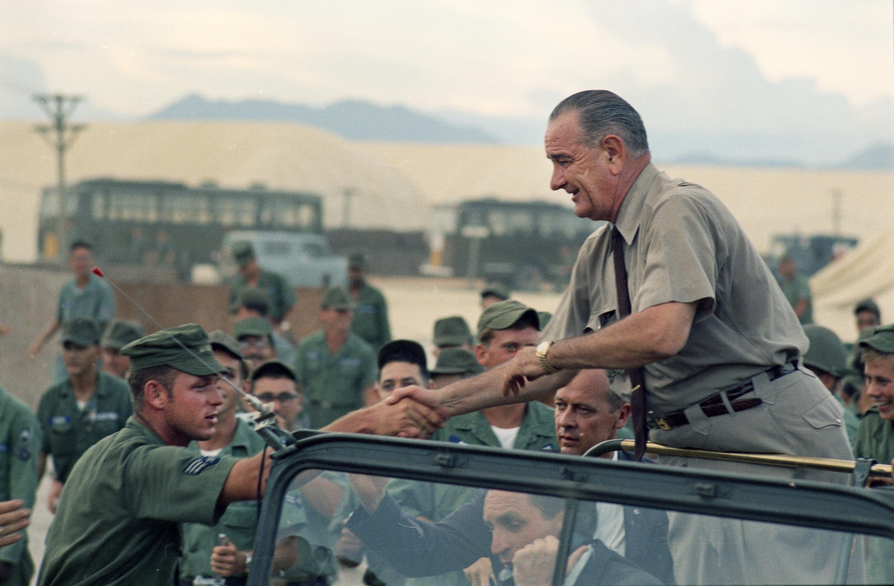 Photo October 1966 President Johnson visits U.S. Soldiers at Cam
