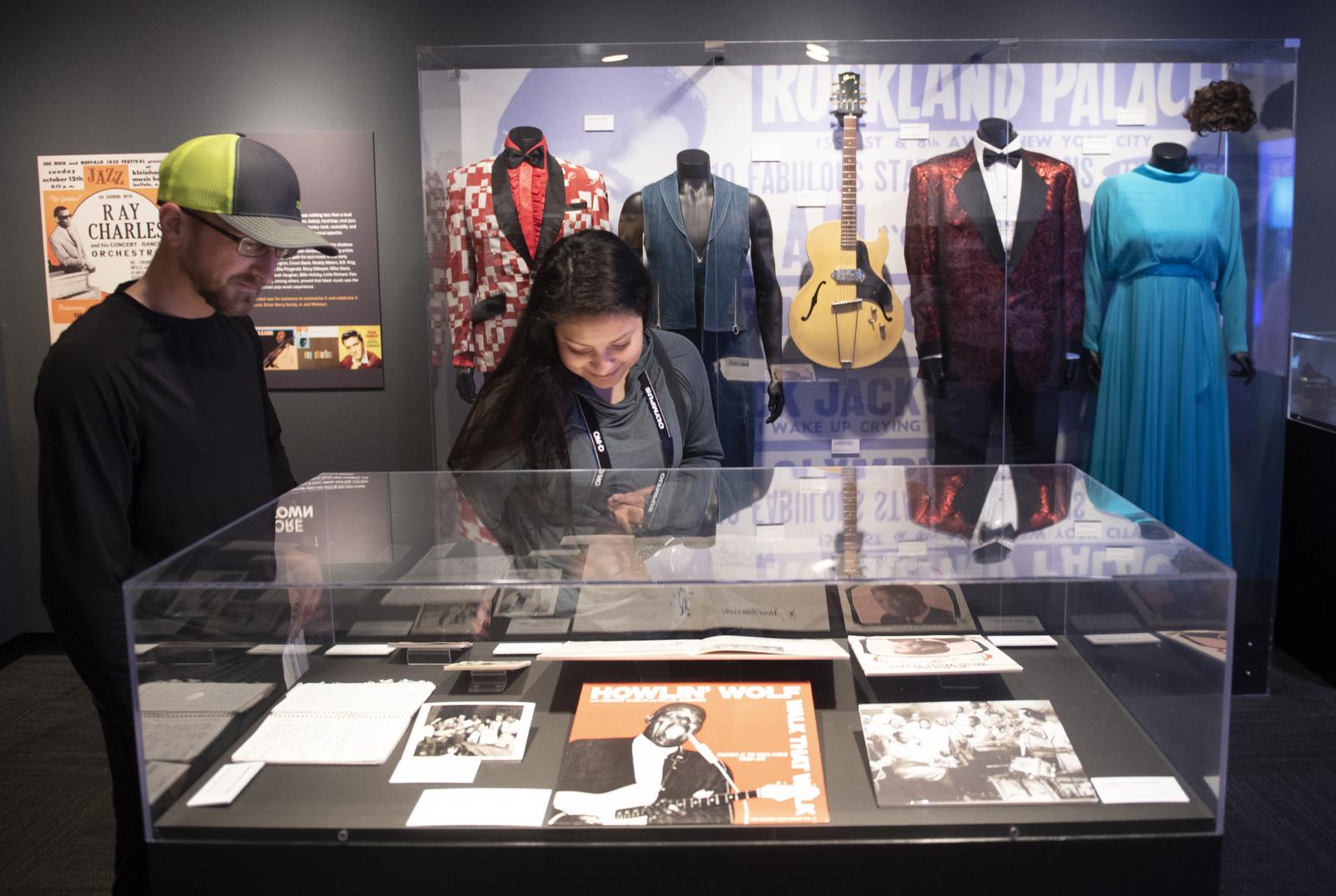 Jared Moore and Gabby Perez go through the exhibit.